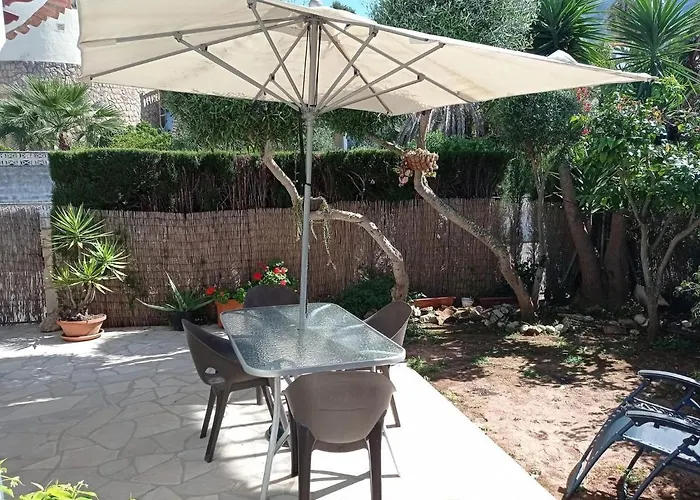 펜션 In With Pool Near Montgo Park *
