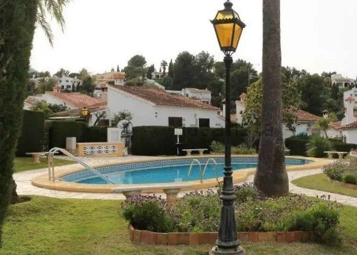 In With Pool Near Montgo Park 펜션 *