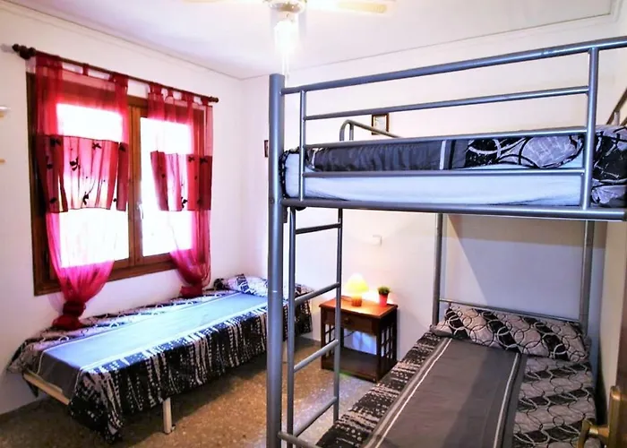 펜션 In With Pool Near Montgo Park *